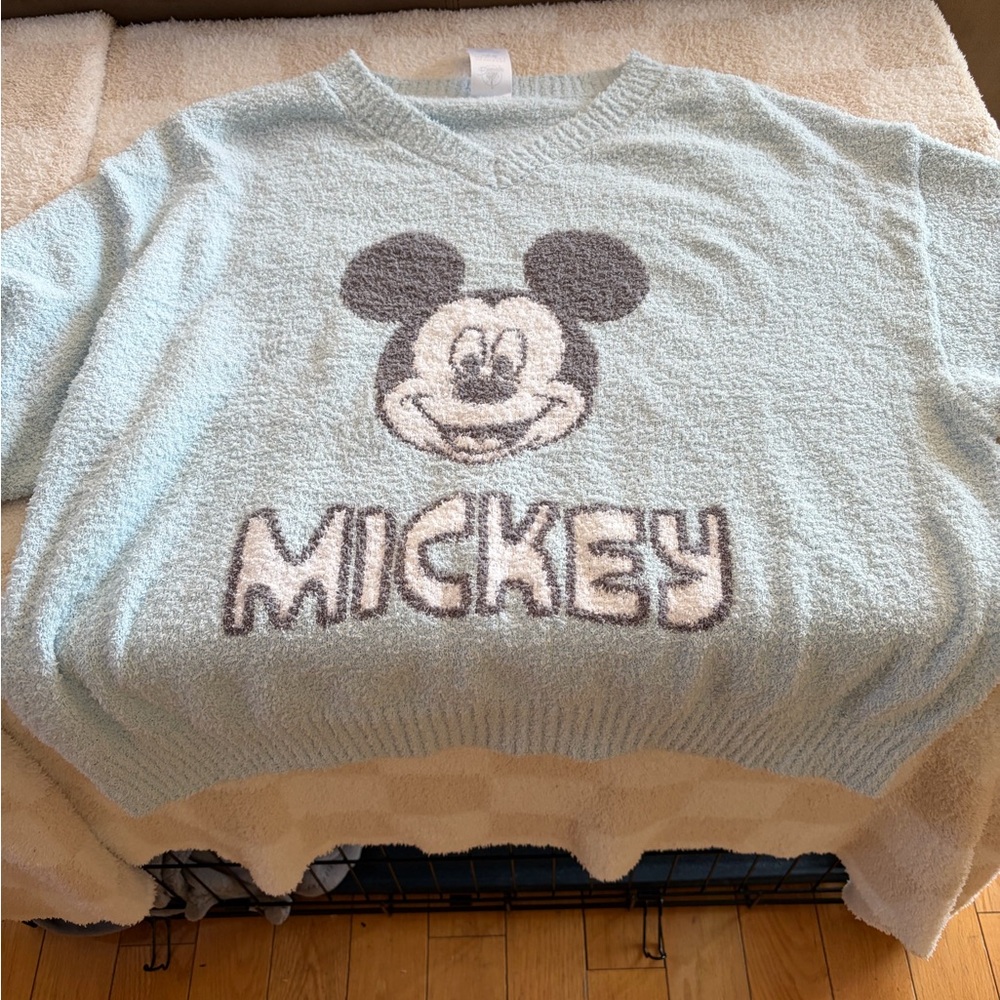 Mickey Graphic Light Blue V‑Neck Men’s Sweater